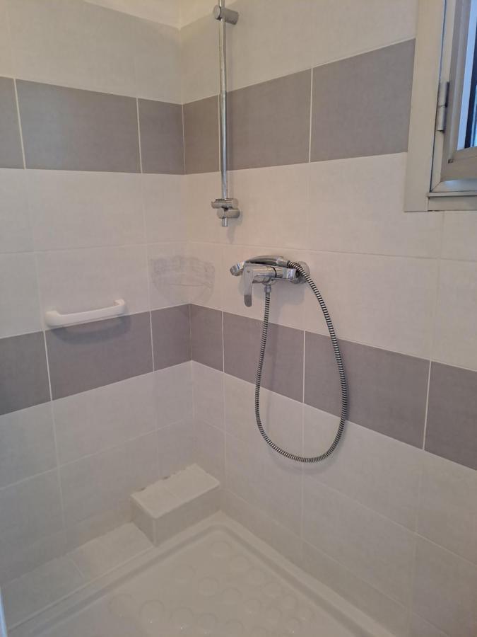 T2 A 2Min Du Centre +Parking Apartment L'Isle-sur-la-Sorgue Ngoại thất bức ảnh